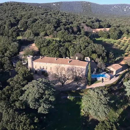 4 Dans Chateau *